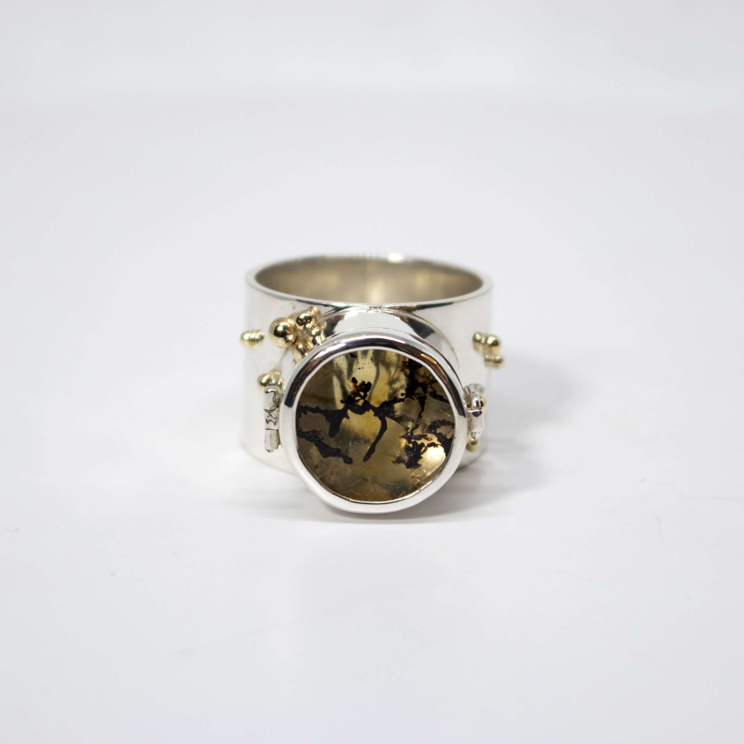 Dendritic Poison ring - Izao