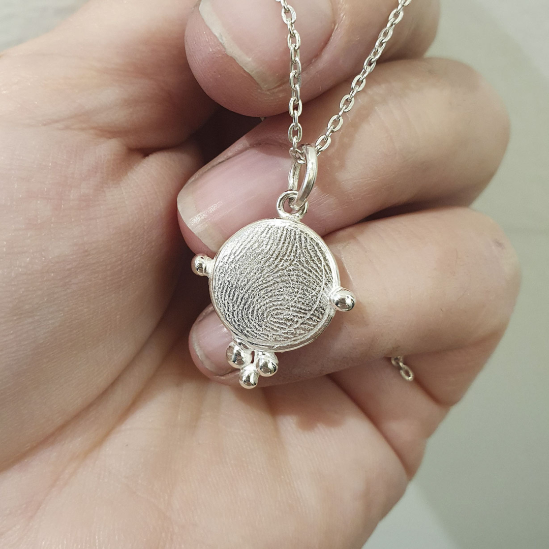 finger print pendant option 1